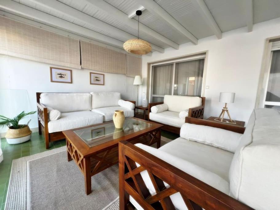 Magnifico Y Amplio Apartamento Con Terraza Фуэнхирола Экстерьер фото